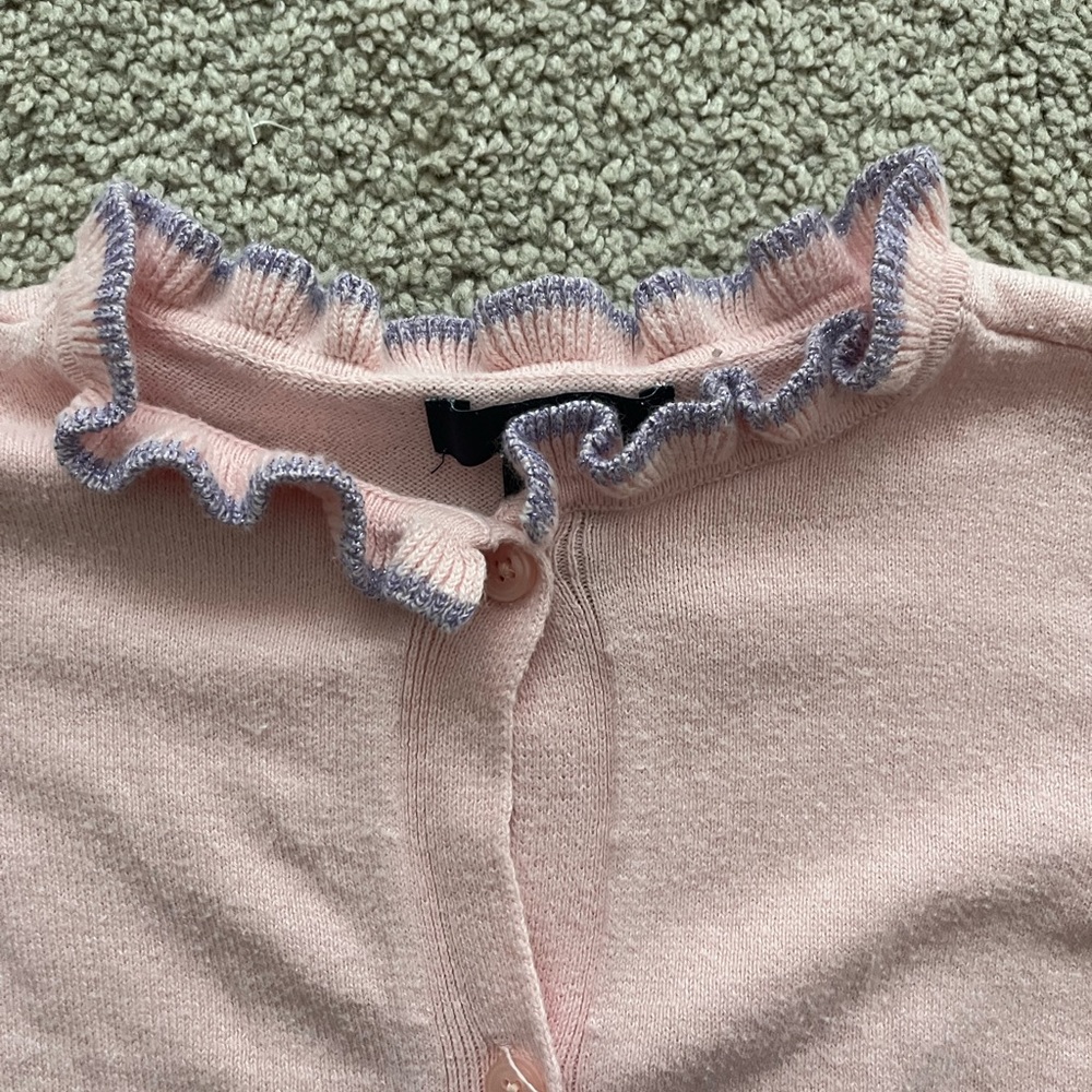 Two GAP Sweaters - Picture 13 of 15